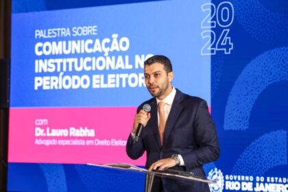 Advogado lauro rabha homenageado com medalha pedro ernesto no rio
