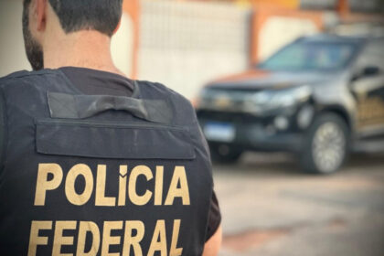 Advogada é presa ao tentar sacar R$ 1 milhão com documentos falsos