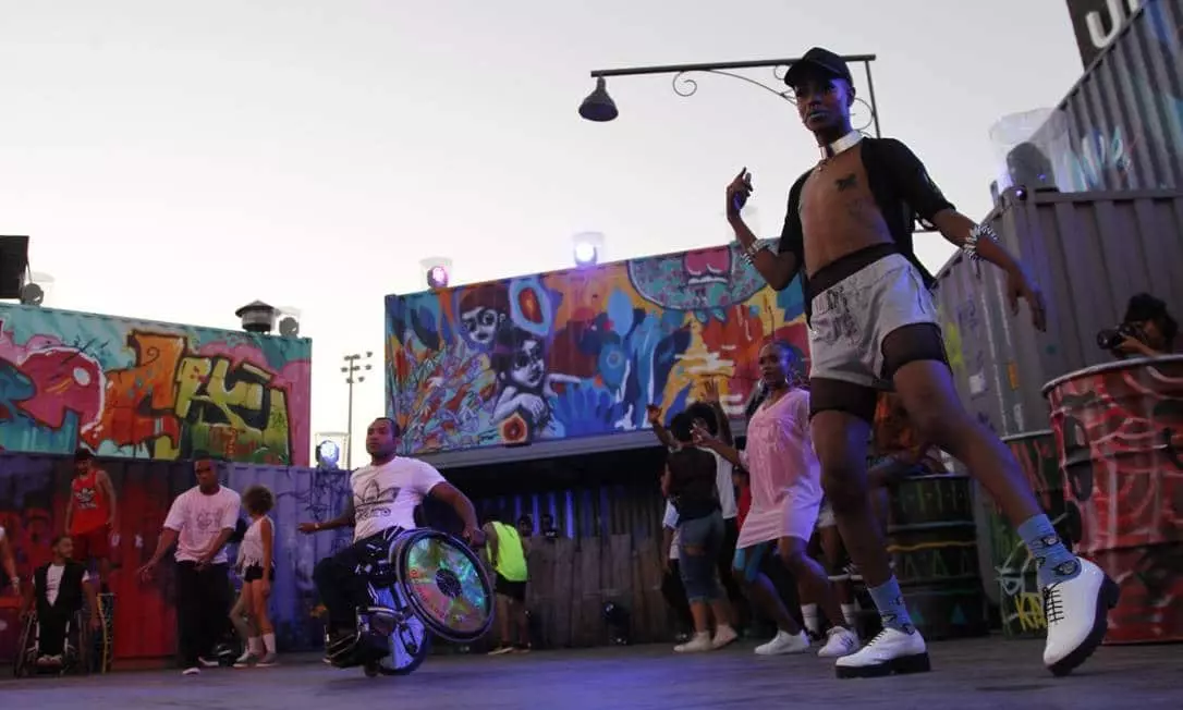 Rio implementa o ‘hip-hop nas escolas’ para engajar alunos