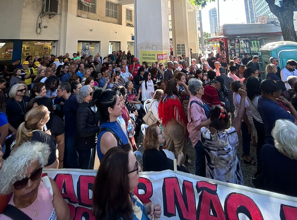 Mais de 68% dos deputados aprovam uso de fundo de aposentadoria para dívida