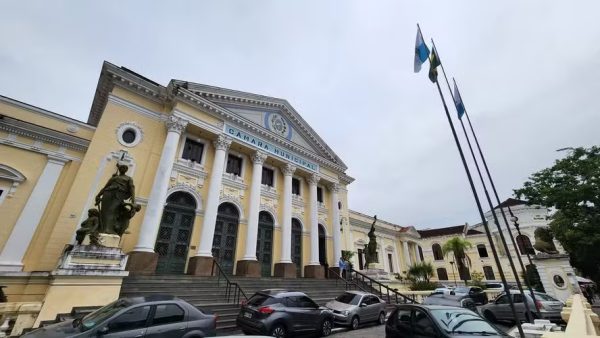 Vereador de niterói é investigado por agressão a servidor público