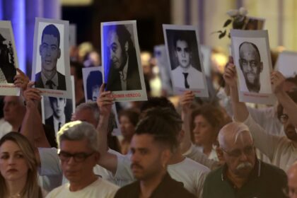 Catedral da sé recorda 50 anos da morte de vladimir herzog