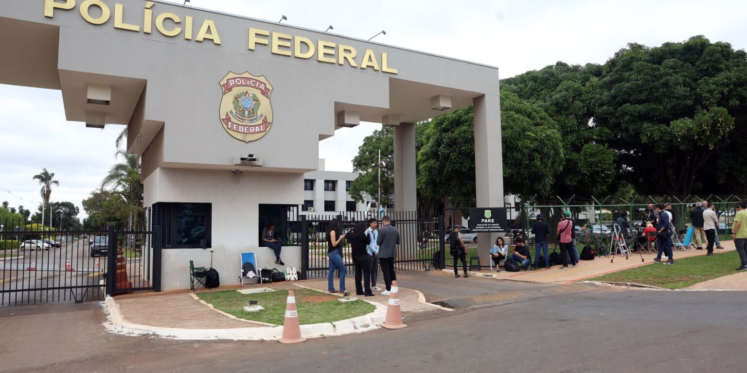 Lula: “todo mundo sabe” o que bolsonaro fez, diz sobre prisão