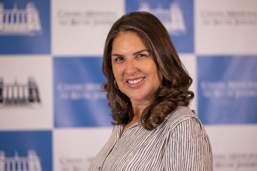 Vereadora do rio é investigada por desvio de verbas destinadas a creches