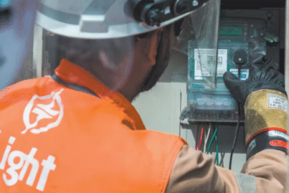 Furto de energia causa prejuízo bilionário e atinge quase metade dos clientes da light