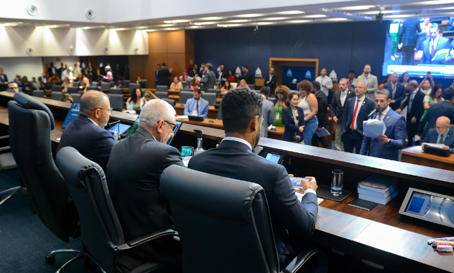 Alerj aprova pensões integrais para policiais civis, penais e agentes socioeducativos