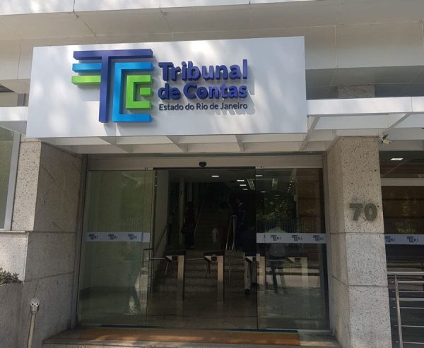 Tce libera acordo de r$ 900 milhões entre cedae e águas do rio