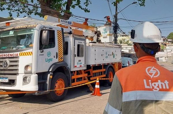 Aneel aprova renovação da concessão da light por três décadas