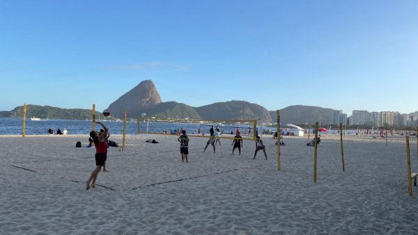 Calor e chuva: fim de semana carioca terá tempo instável