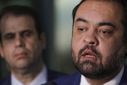 Ministra do tse vota pela cassação de cláudio castro