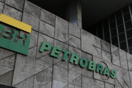 Petrobras anuncia pagamento de dividendos aos acionistas em 2026