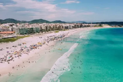 Praia do forte: mpf notifica cabo frio por falhas na limpeza e irregularidades