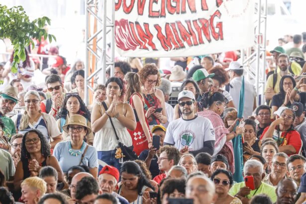 Cúpula dos povos critica capitalismo e propõe alternativas climáticas