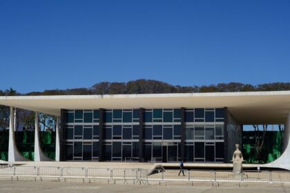 Stf reconhece omissão do congresso sobre imposto de grandes fortunas