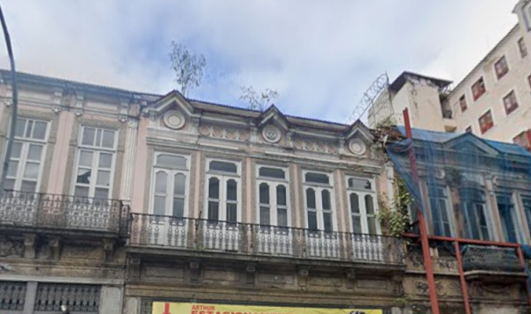 Prefeito Paes reverte desapropriação de imóvel histórico na Rua da Carioca