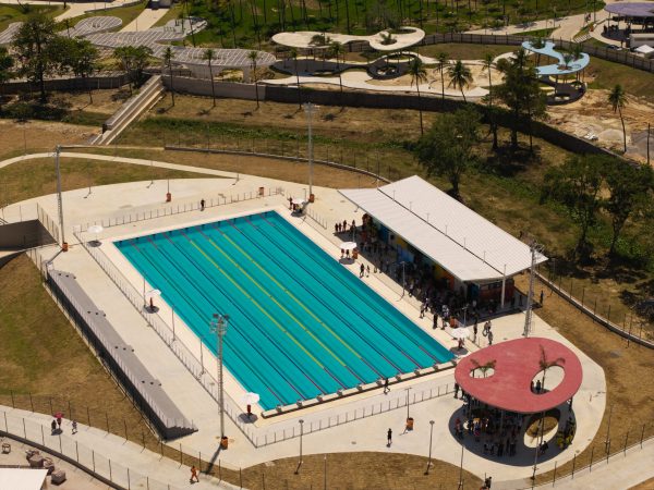 Piscina olímpica dos Jogos Rio 2016 é inaugurada no Parque Oeste