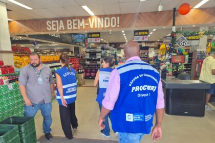 Fiscalização remove 88 quilos de alimentos impróprios em Belford Roxo e Rio