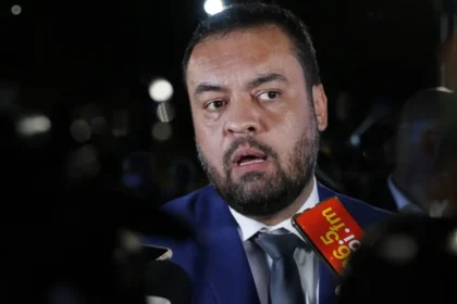 Em sp, castro e motta homenageados com medalha do centenário da rota