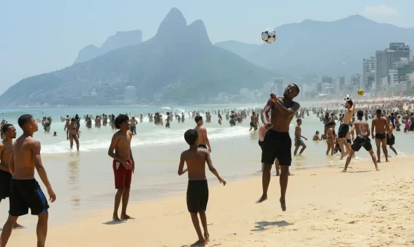 Calor extremo no Rio: Natal com sensação térmica de 40°C