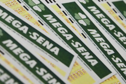 Mega-Sena sorteia R$ 62 milhões neste sábado: veja como participar