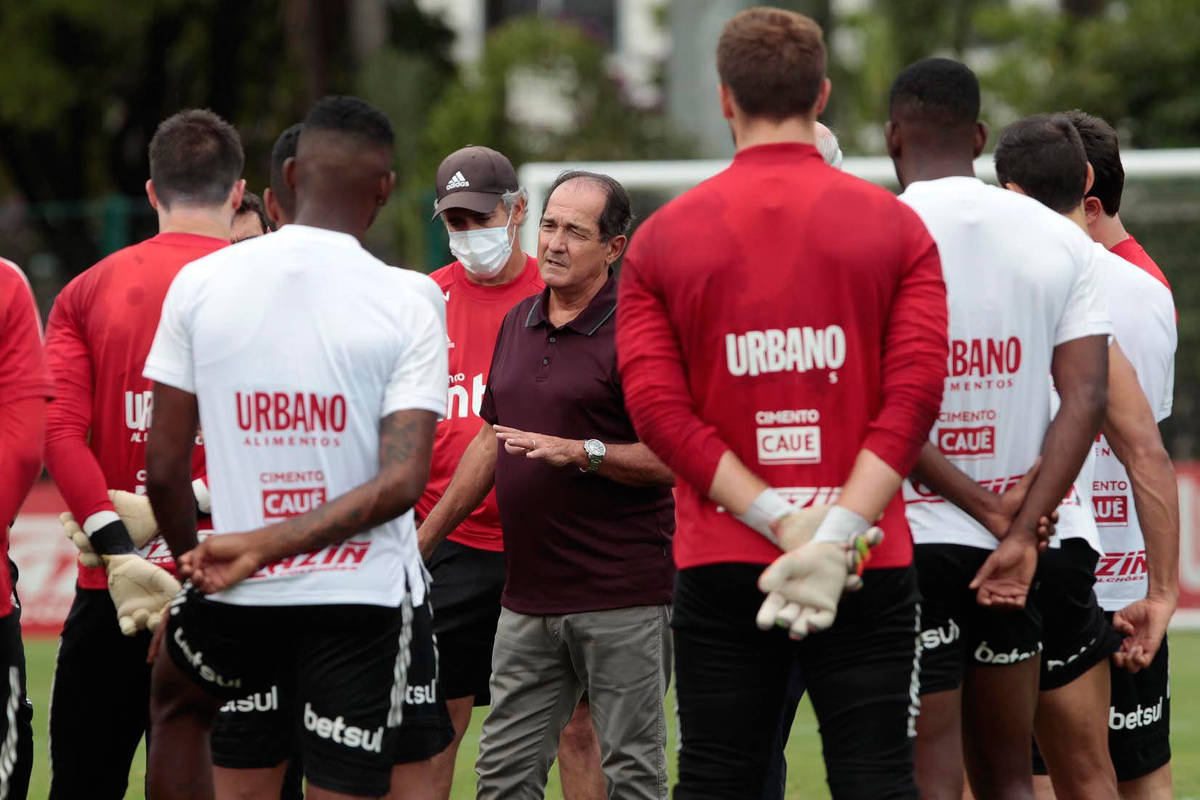 Muricy Ramalho deixa coordenação do São Paulo por saúde aos 70 anos