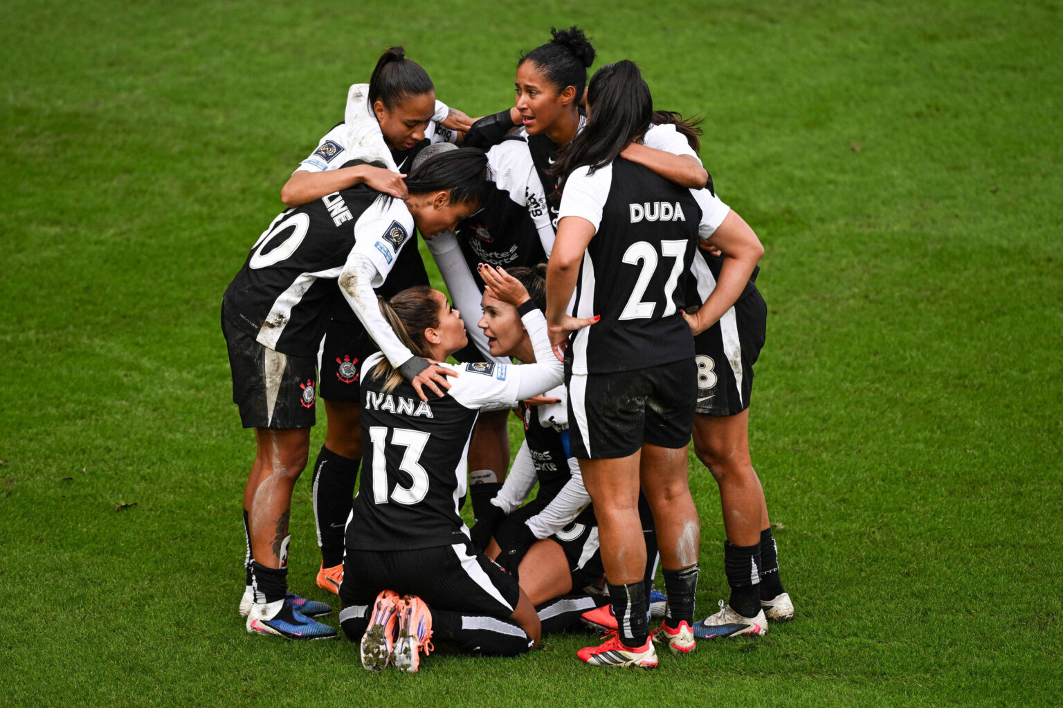 Corinthians feminino: a busca pelo inédito título mundial