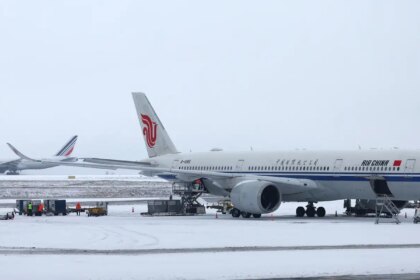 Tempestade Goretti: nevascas massivas cancelam voos na Europa