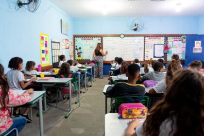 Ministério Público cobra concursos para professores na rede municipal do Rio