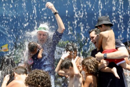 Eduardo Paes admite pré-candidatura e repassa gestão ao vice Eduardo Cavaliere