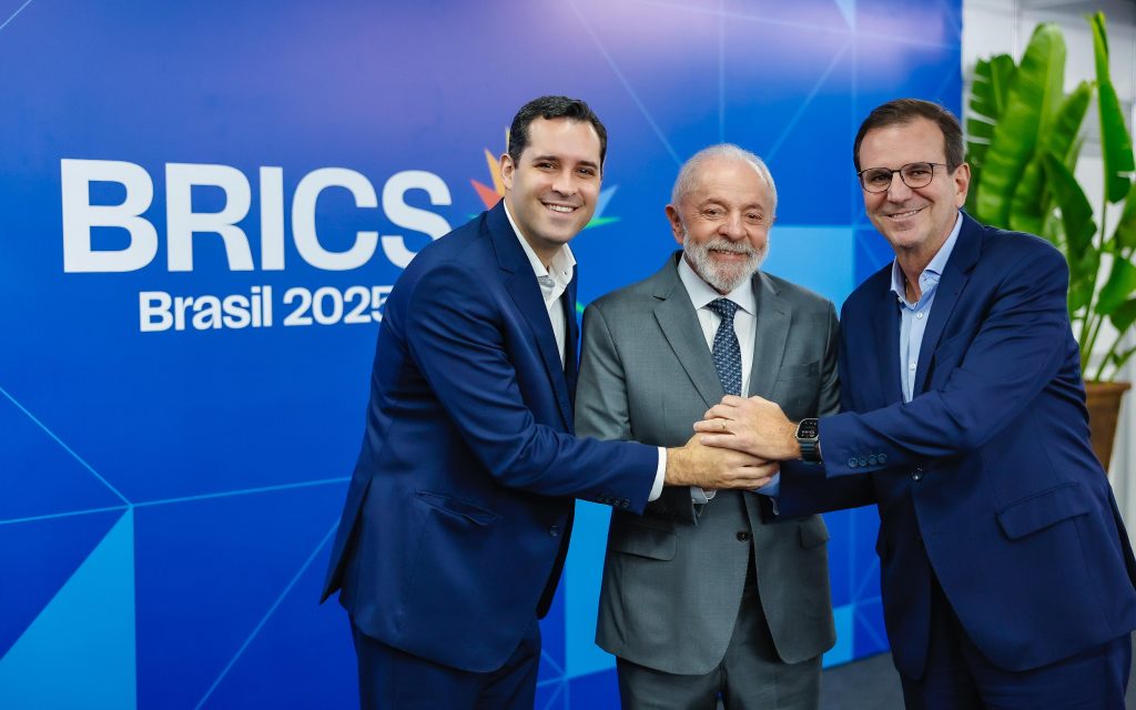 Paes reafirma lealdade a Lula e anuncia saída da prefeitura em março