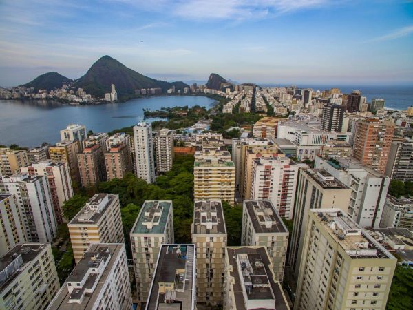 Condomínio no Rio subiu 11,7% em 2025, o segundo maior aumento nacional