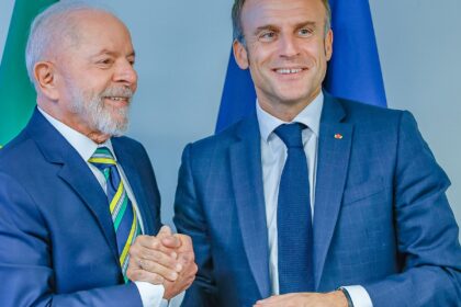 Lula e Macron discutem Conselho de Paz de Trump e a reforma