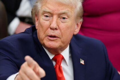 Trump oferece ajuda ao Irã em meio a onda de manifestações