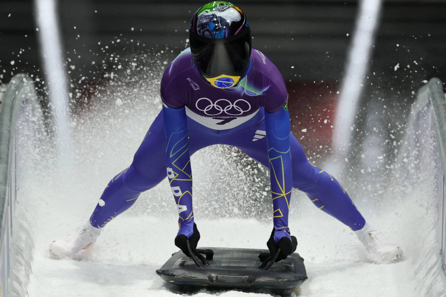Nicole Silveira alcança top 11 no skeleton em Milão-Cortina, superando resultado