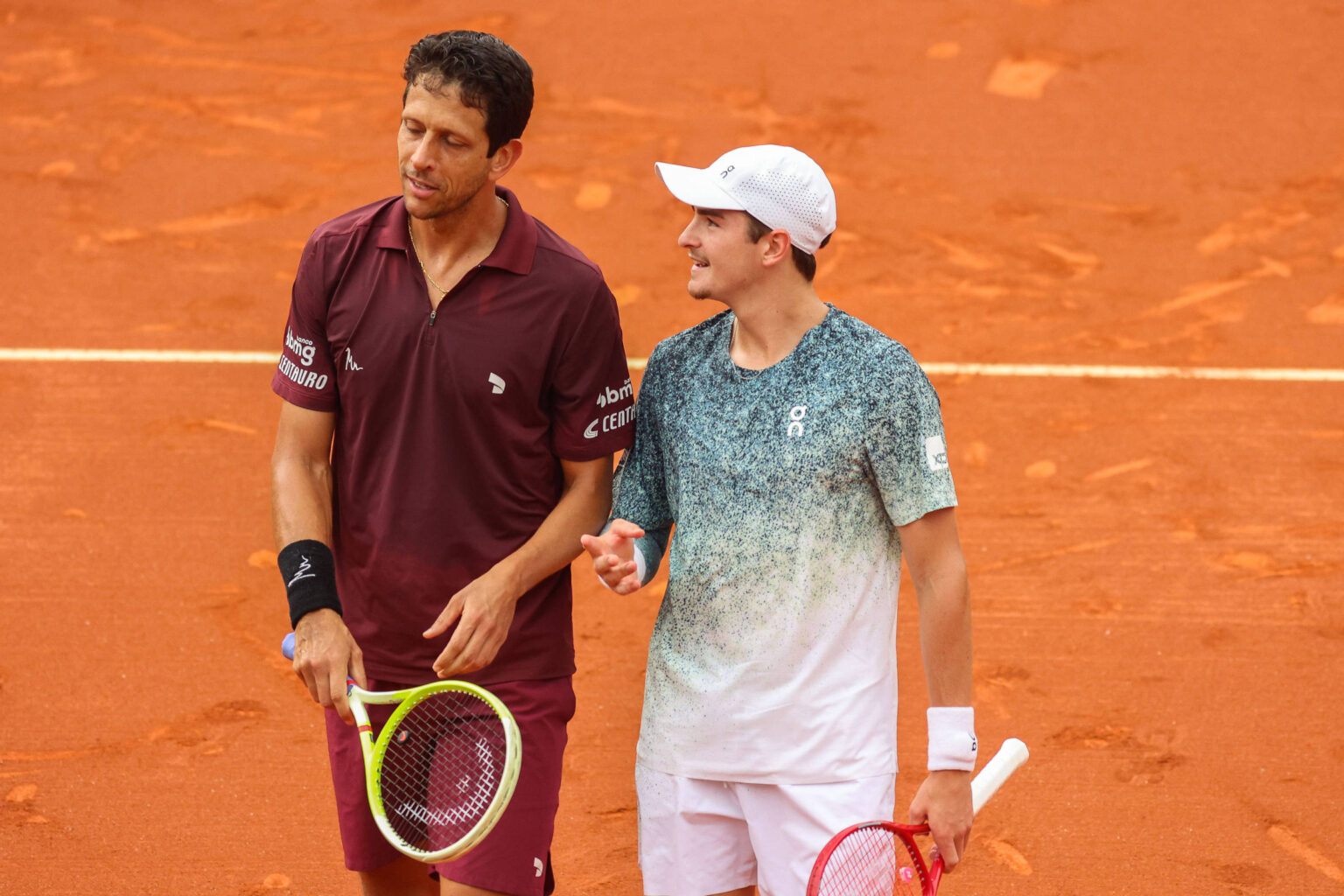 João Fonseca e Marcelo Melo batem dupla alemã e vão à final