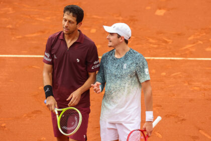 João Fonseca e Marcelo Melo batem dupla alemã e vão à final
