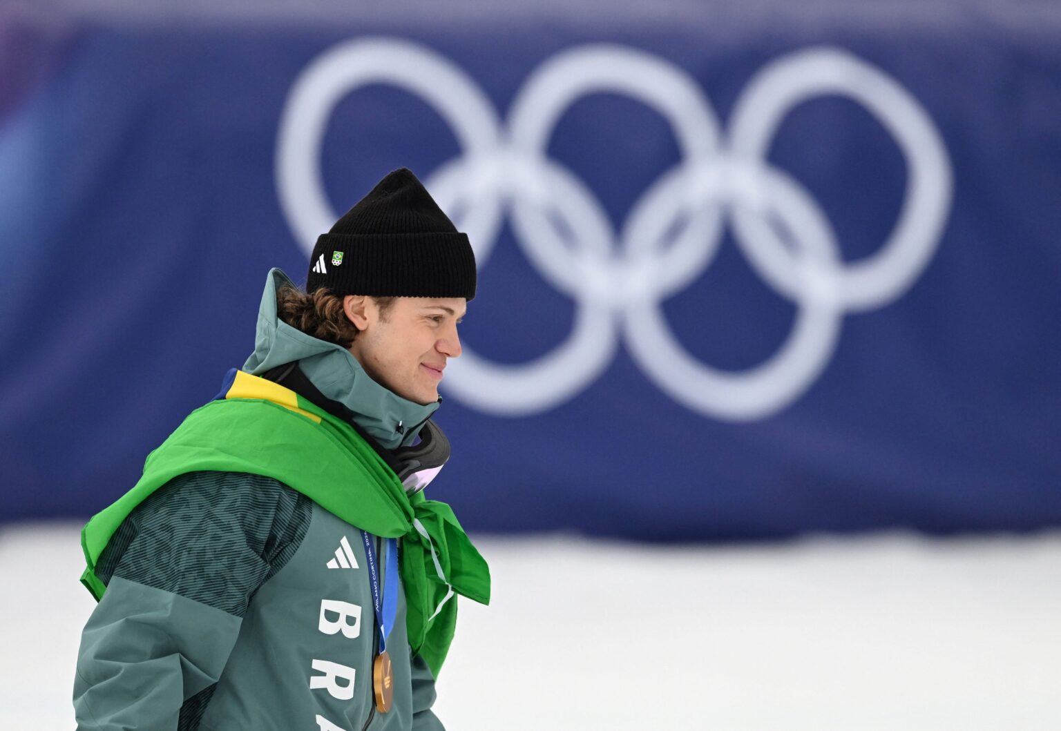 Lucas Pinheiro Braathen: o campeão olímpico que une esqui, samba e moda