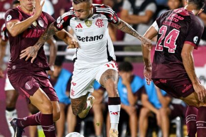 Flamengo perde para Lanús e estreia na Recopa Sul-Americana com revés