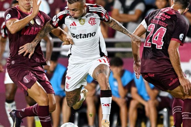 Flamengo perde para Lanús e estreia na Recopa Sul-Americana com revés