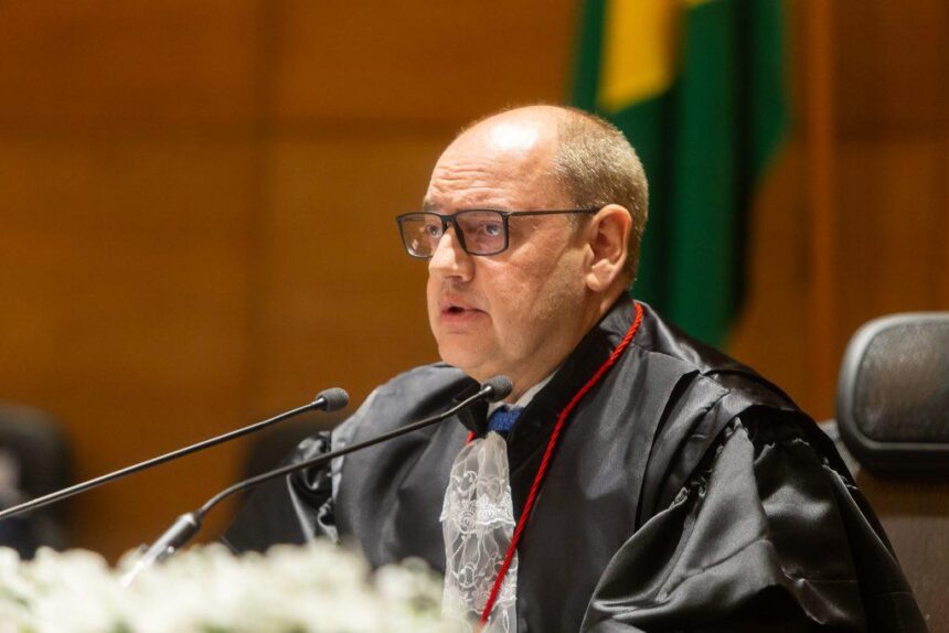 Crise no Rio: presidente do TJ assume interinamente e Alerj teme paralisia