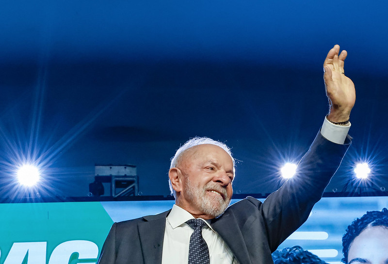 Lula acusa Bolsonaro de preterir estados nordestinos por voto