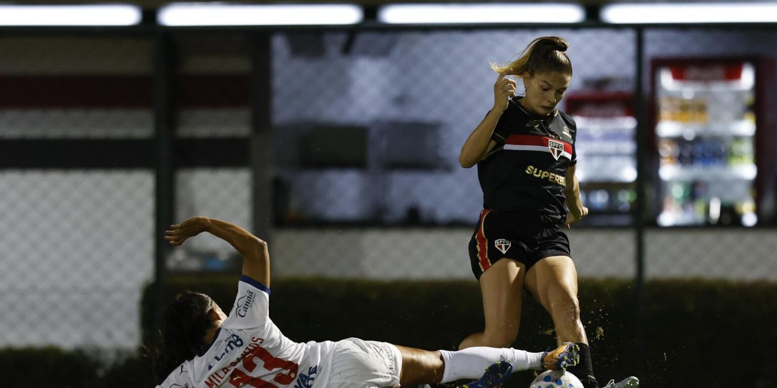 São Paulo vence Bahia no Brasileiro Feminino e mantém 100% de aproveitamento