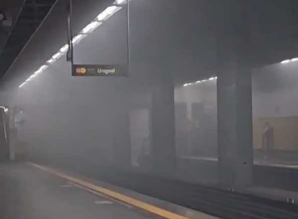 Incêndio perto da Estação Praça Onze assusta passageiros no metrô do Rio