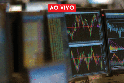 Mercado fecha semana com Ibovespa em alta e Dólar em queda no