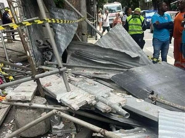 Ambulante morre após queda de andaime em Copacabana; Paes cobra apuração