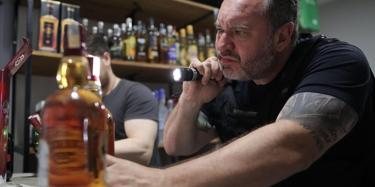 Metanol em bebidas acende alerta de saúde no carnaval brasileiro