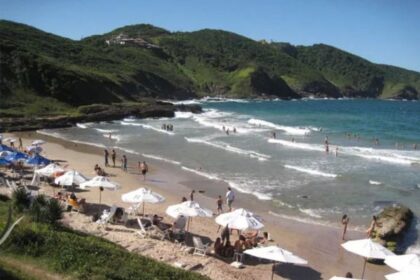 MPF exige desocupação e recuperação da Praia Brava em Búzios