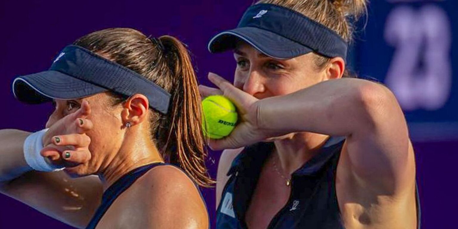 Stefani e Dabrowski avançam às quartas de final em Dubai