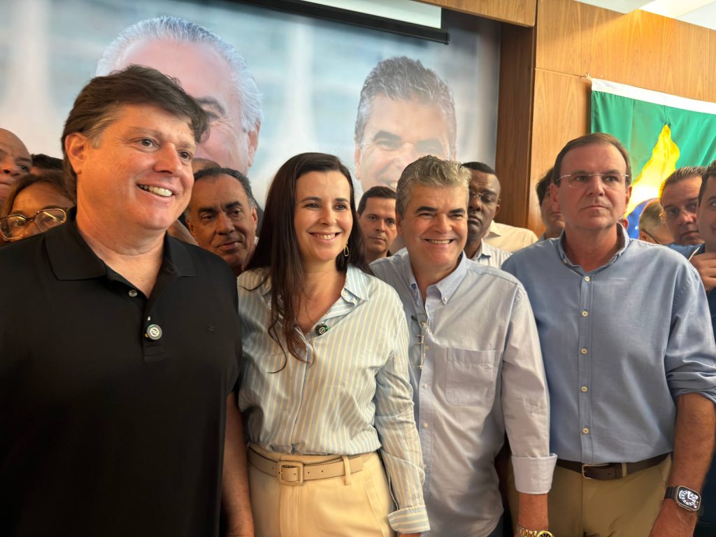 Washington Reis apoia Flávio, apesar de irmã ser vice de Paes