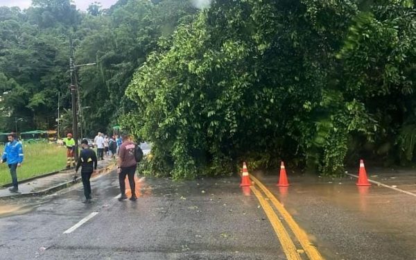 Temporal extremo em Angra dos Reis desaloja centenas após chuva recorde.